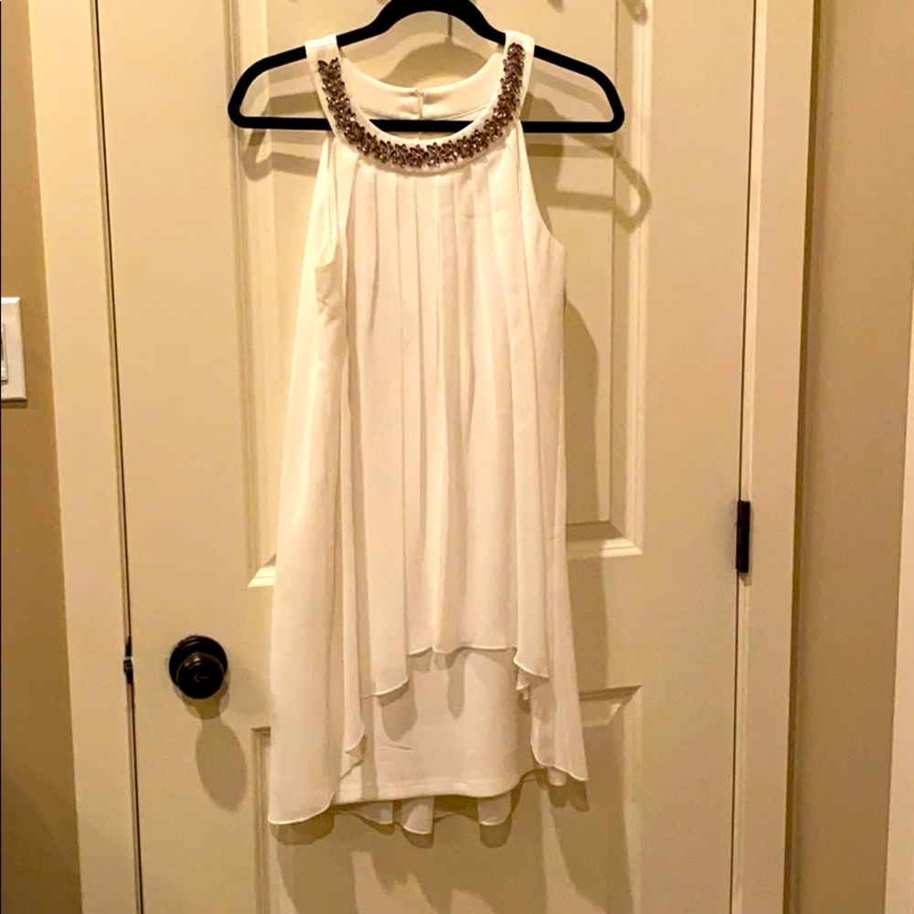 Mid-way knee dress